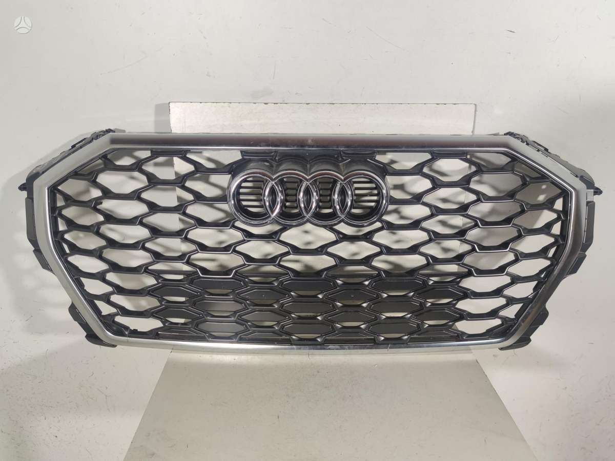 Audi Q3, 83F853651B 83F853651C, front grill