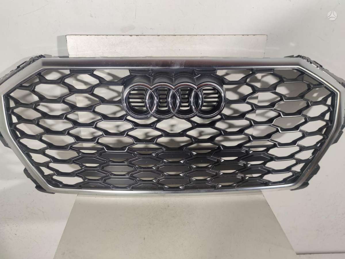 Audi Q3, 83F853651B 83F853651C, front grill
