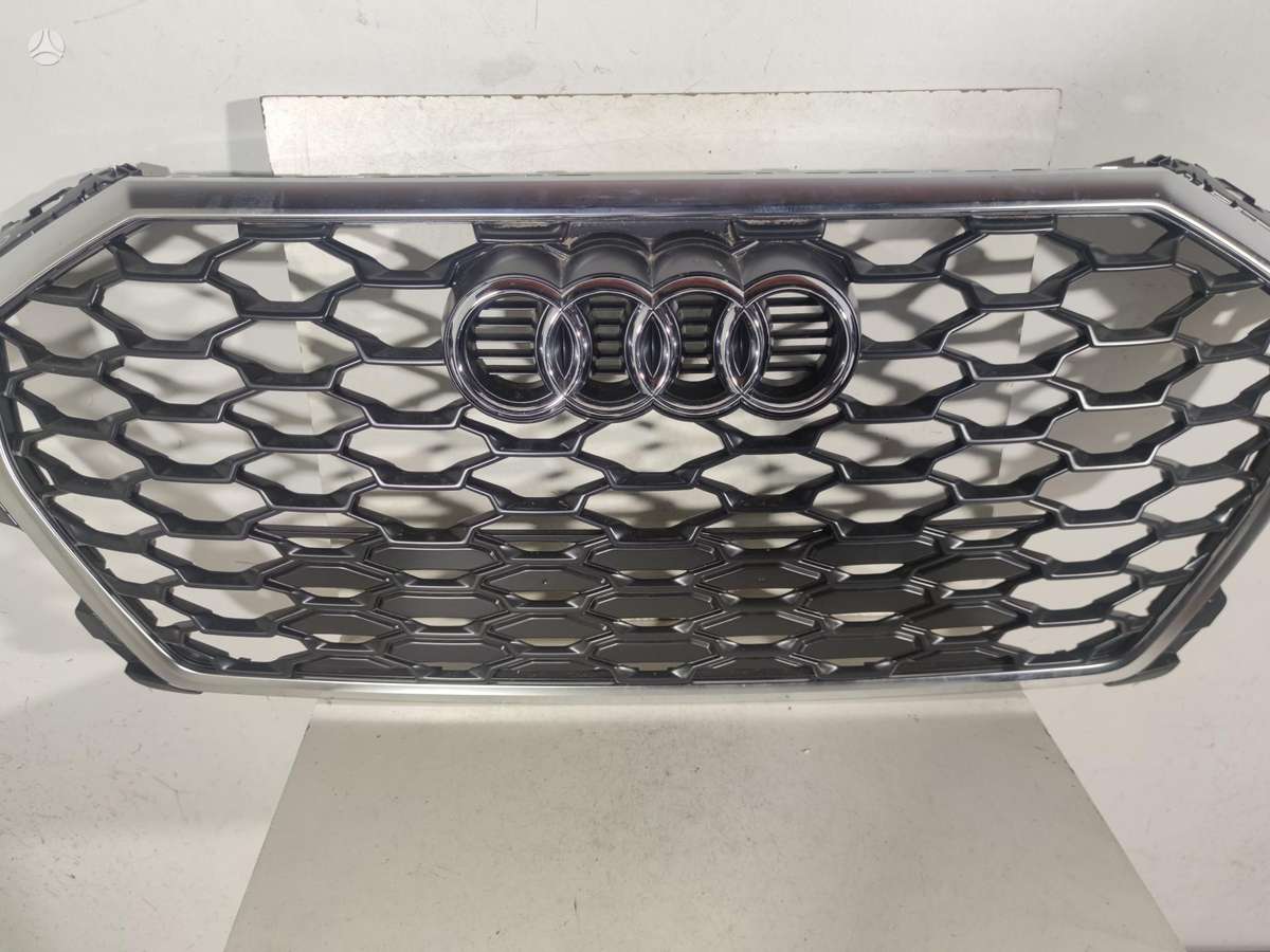 Audi Q3, 83F853651B 83F853651C, front grill