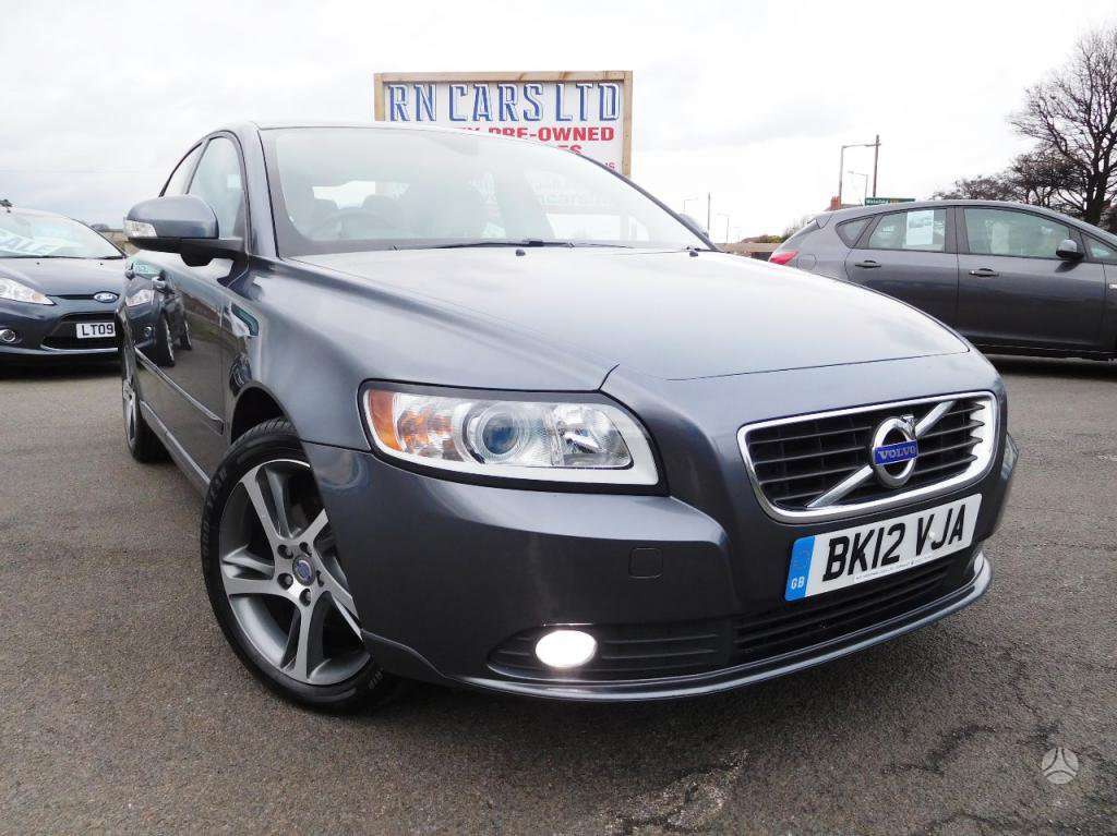 Volvo S40 dalimis