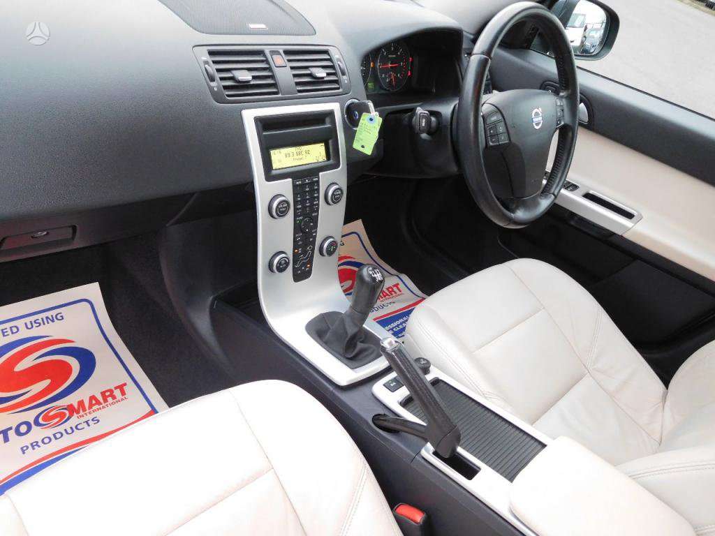 Volvo S40 dalimis