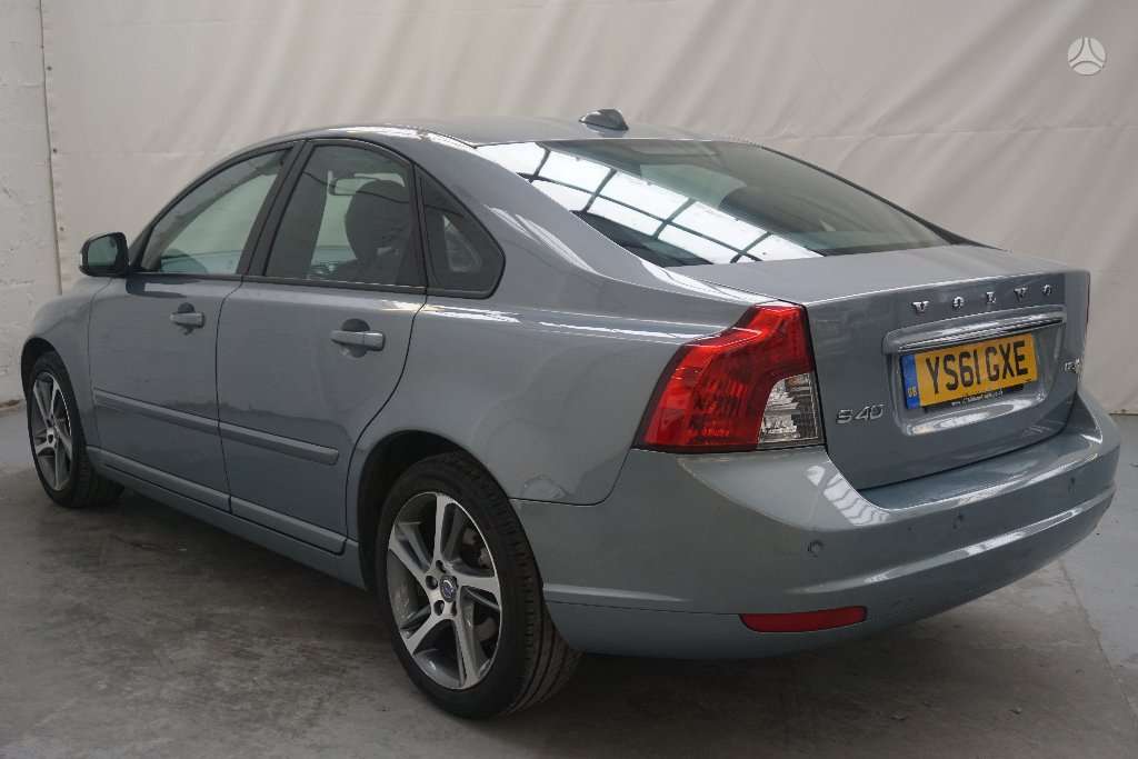 Volvo S40 for parts