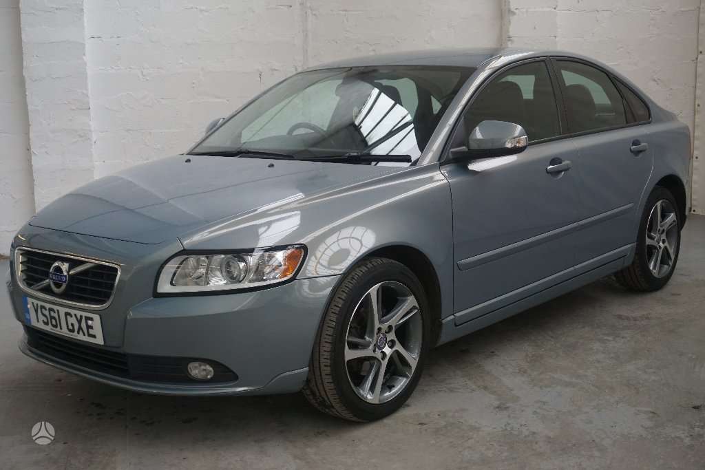 Volvo S40 for parts
