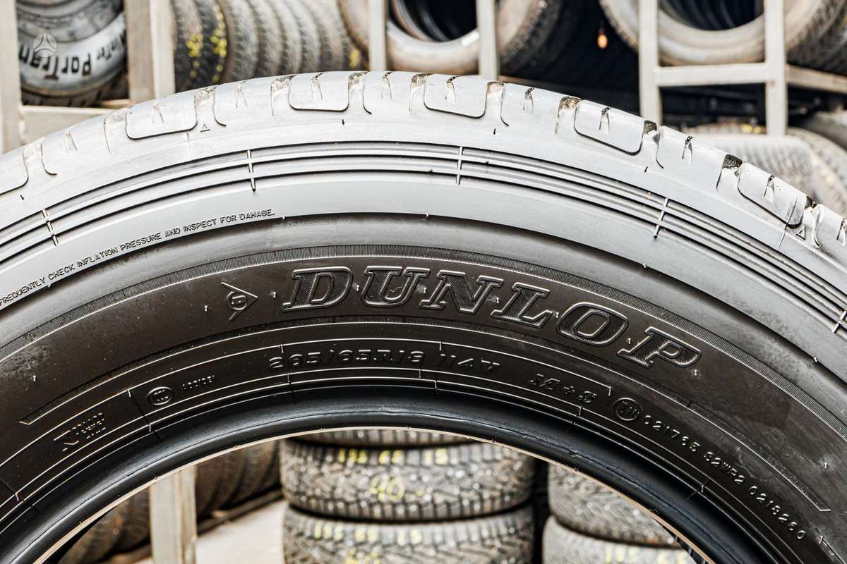 Dunlop Grantrek AT30, summer 265/65 R18