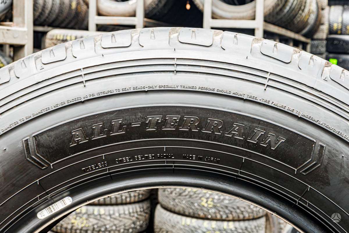 Dunlop Grantrek AT30, summer 265/65 R18