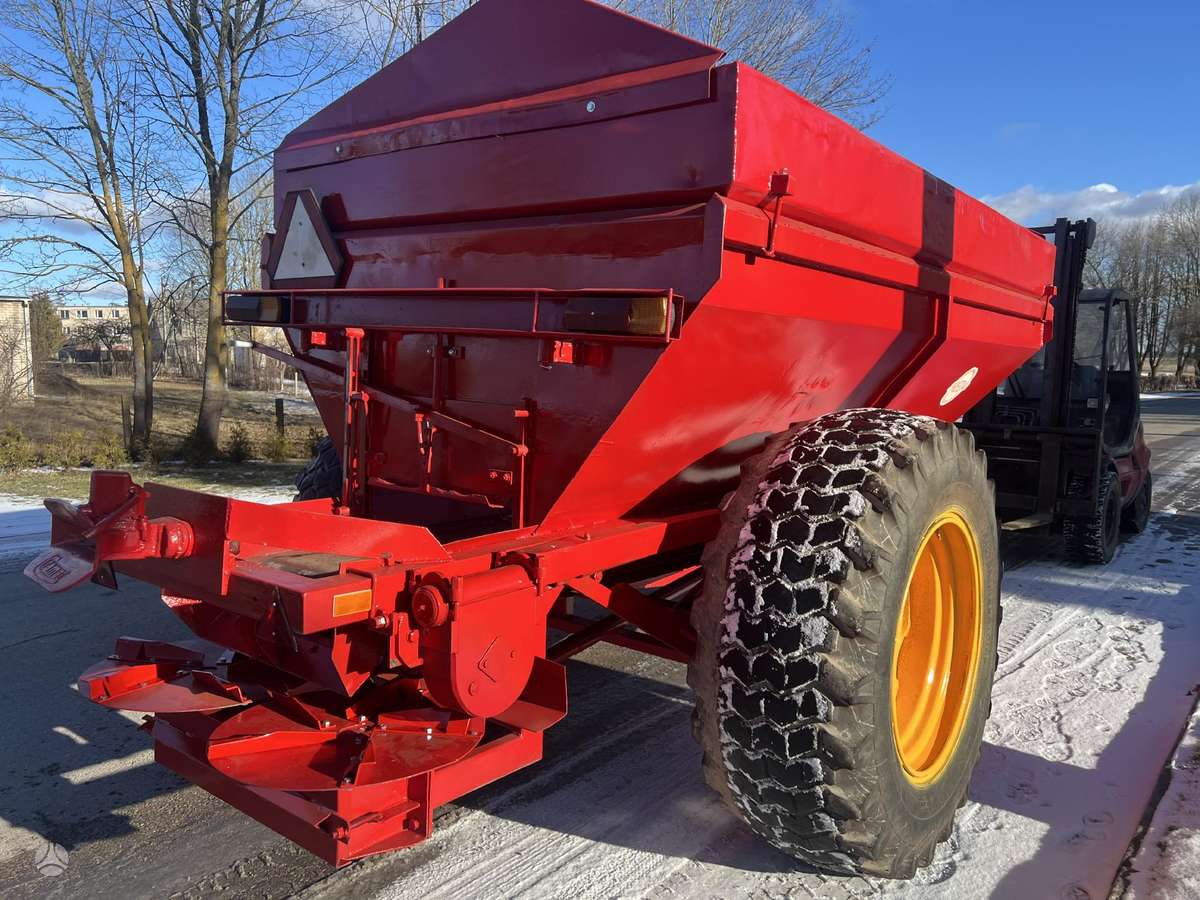 Bredal B80, spreaders