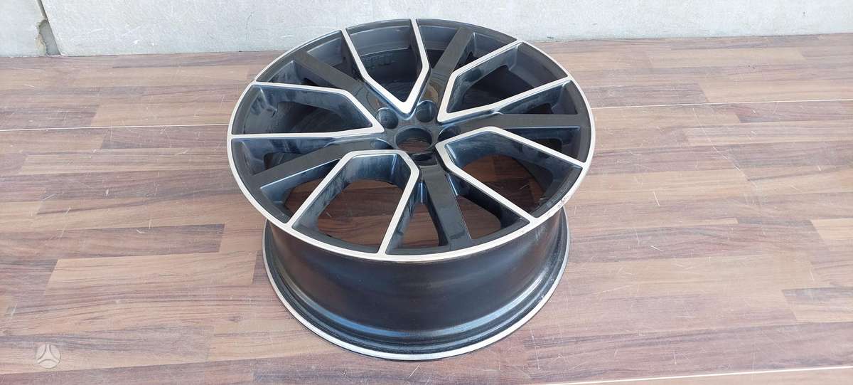 Audi A8, 4N0601025, Cen21523