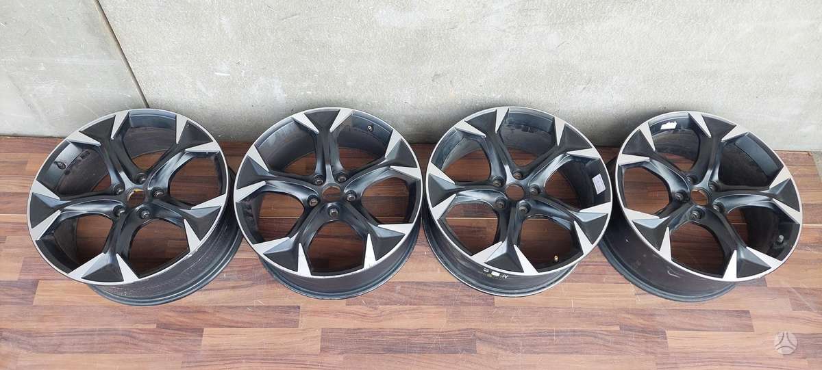 Cupra Formentor, 5FF601025E, Cen21542
