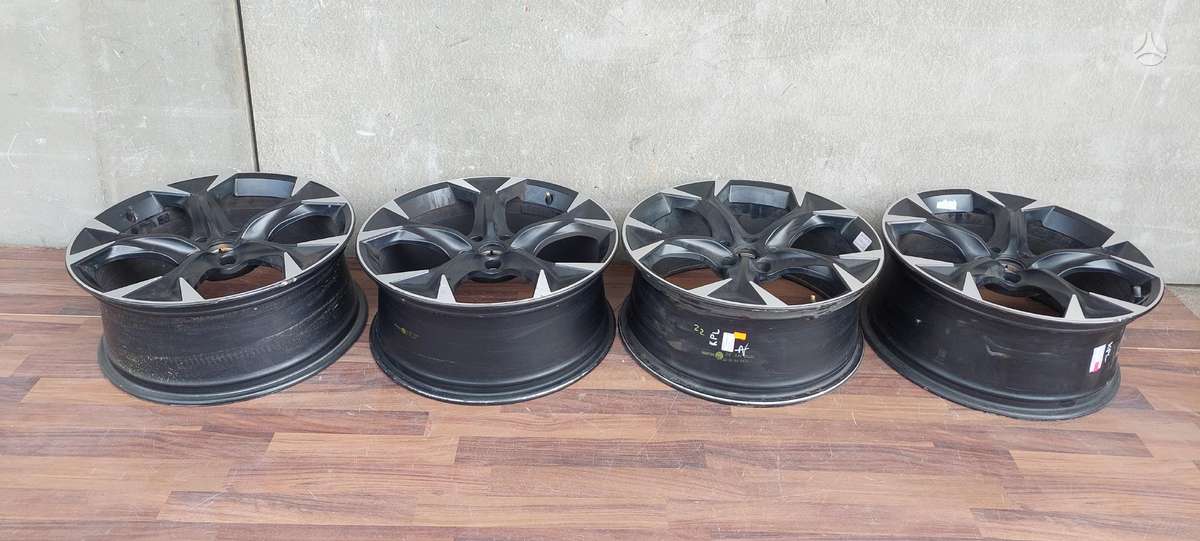 Cupra Formentor, 5FF601025E, Cen21542
