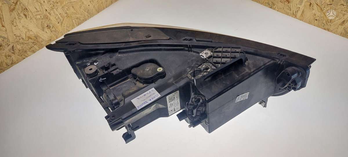 Ford Kuga, LV4B13E015CD, Cen21545