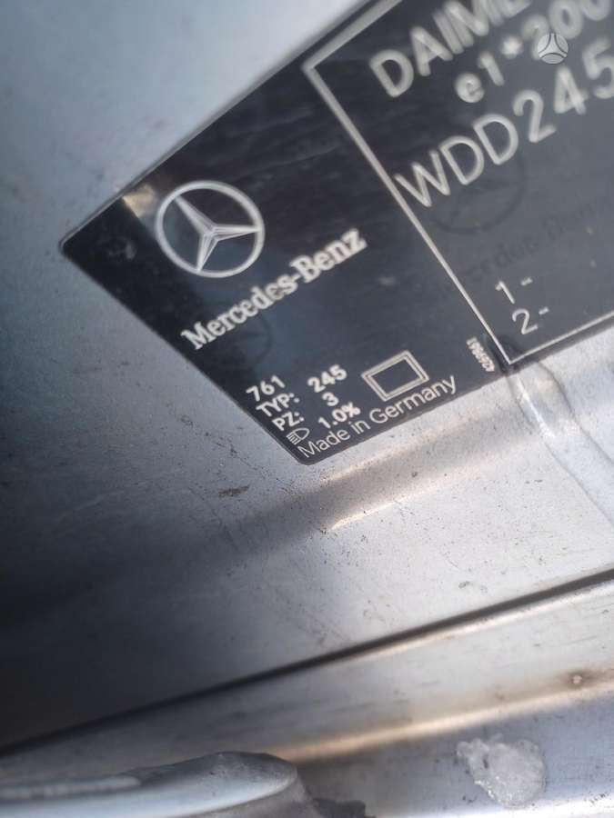 Mercedes-Benz B200
