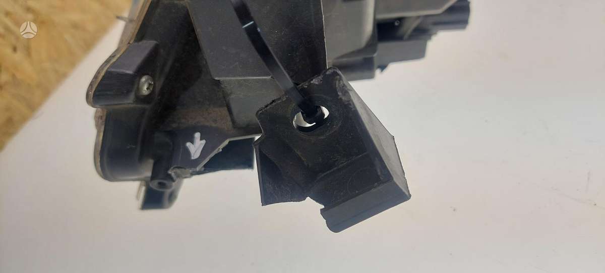 Toyota Corolla, 8111002T5100, Cen21589