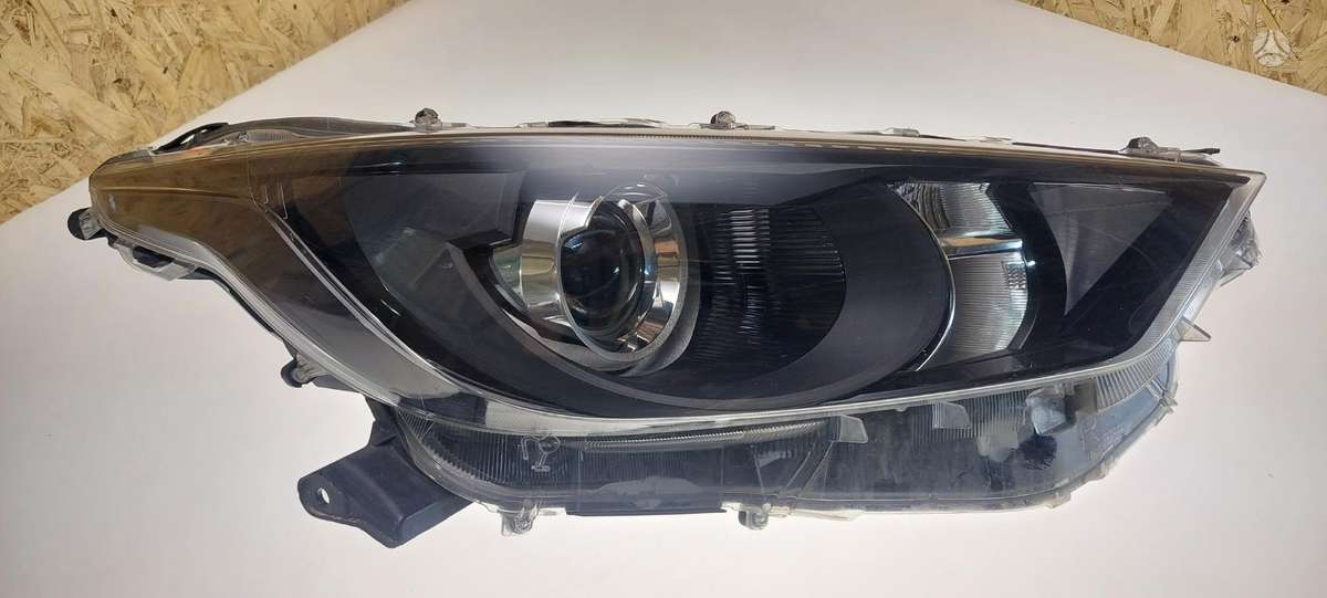 Toyota Yaris Cen21595