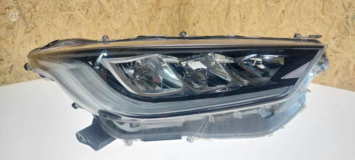 Toyota Yaris Cen21596