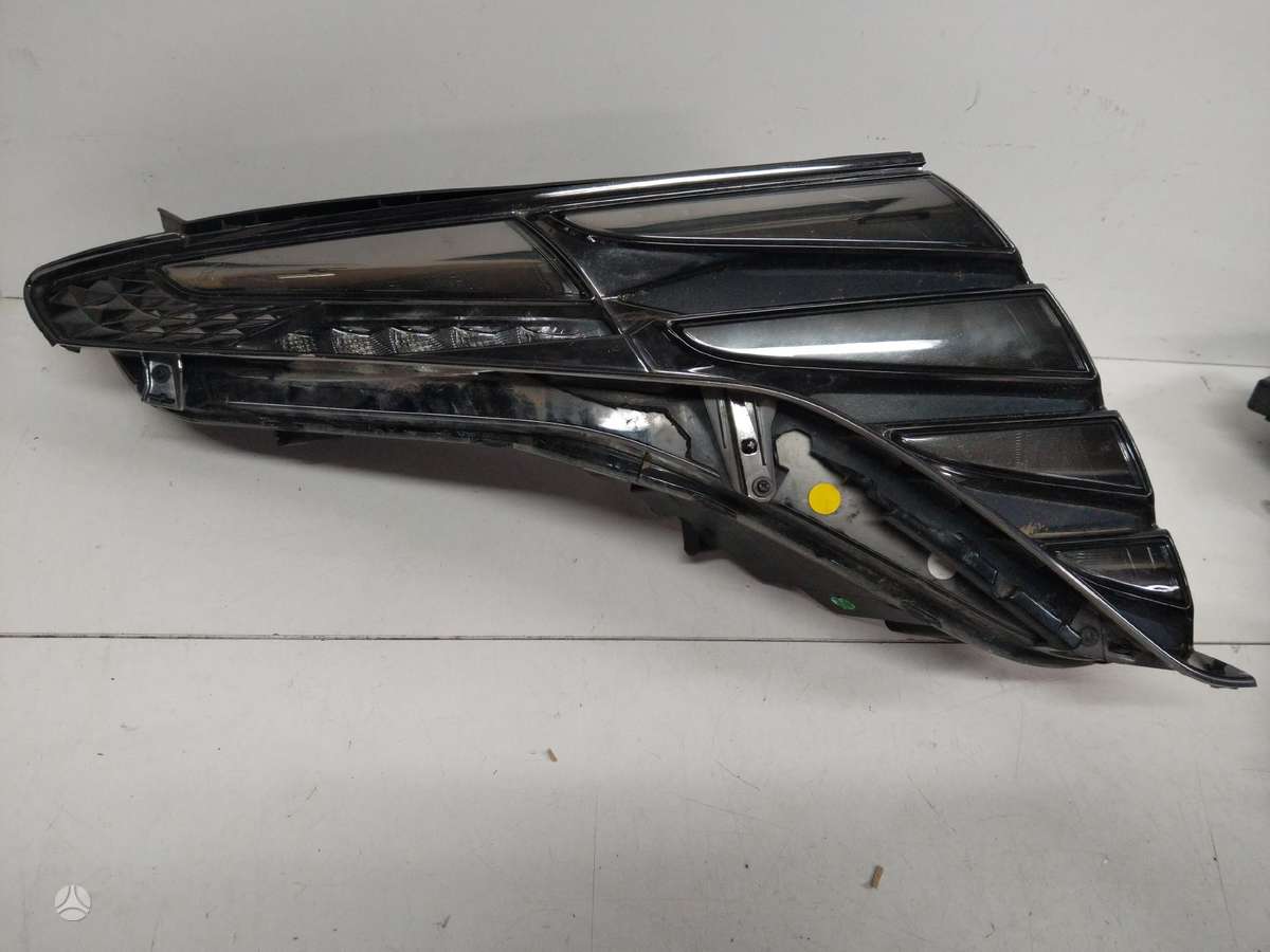 Hyundai Tucson lights, front grill