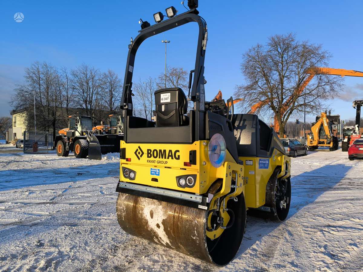 Bomag BW138AD, vibrator / compactor