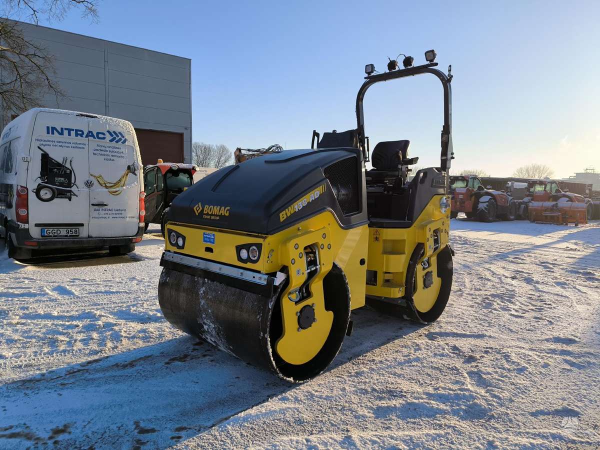 Bomag BW138AD, vibro technika