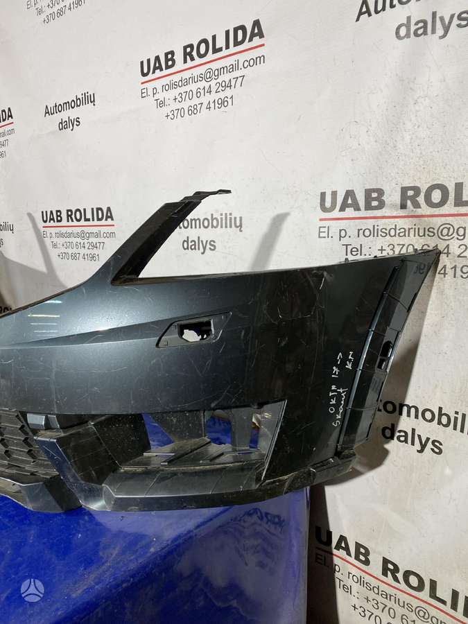 Skoda Octavia body parts