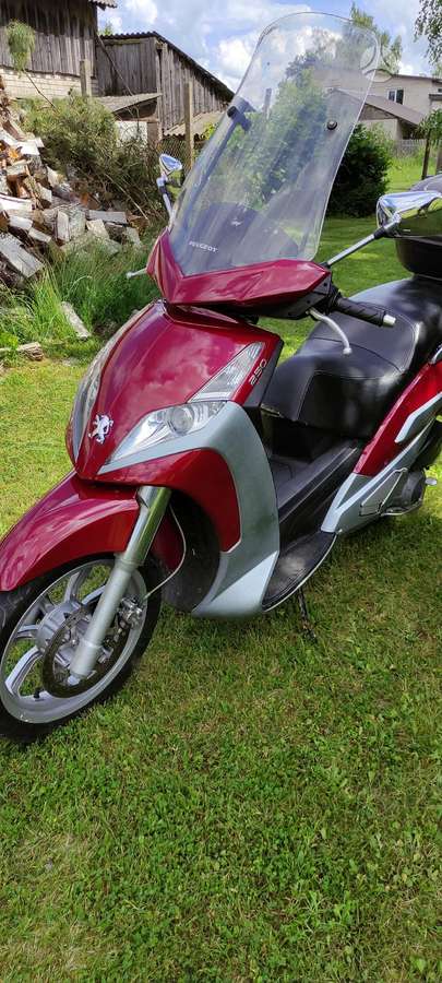 Peugeot Geopolis 250cc, scooters / mopeds