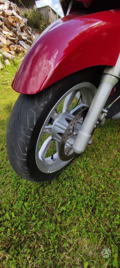 Peugeot Geopolis 250cc, scooters / mopeds