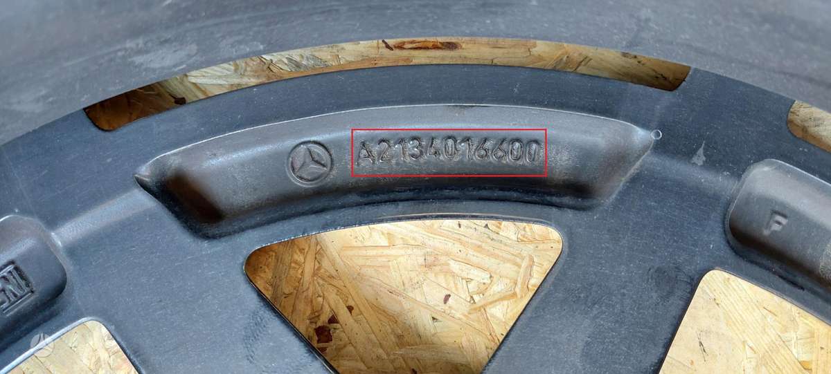 Mercedes-Benz E klasė, A2134016600, Cen21046