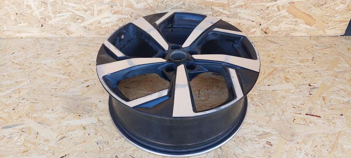 Nissan Qashqai Cen21060