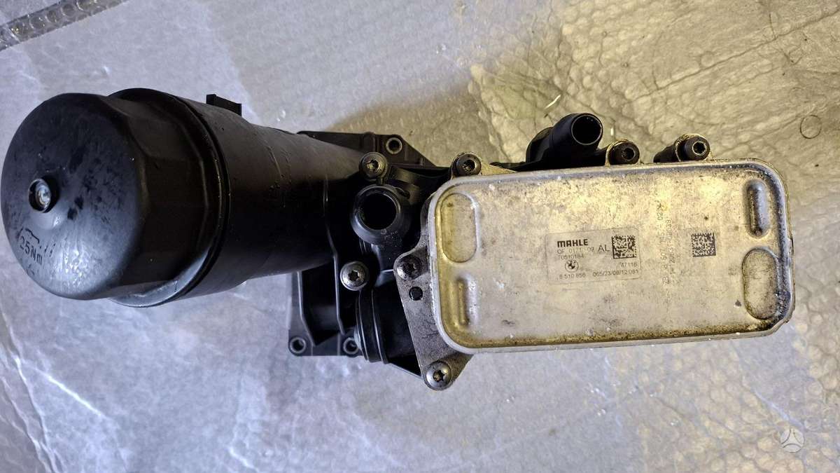 BMW 550 pistons, engine block, cylinder head