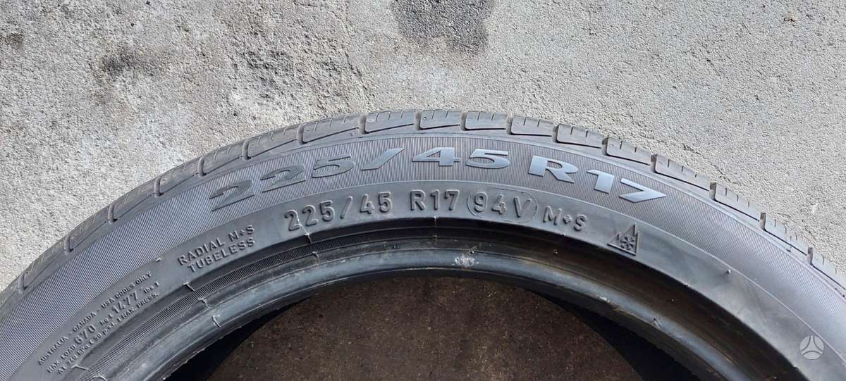 Pirelli, всесезонные 225/45 R17