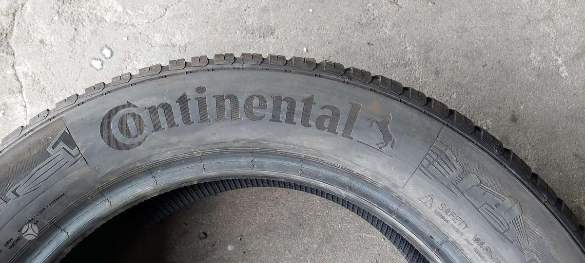 Continental, всесезонные 235/55 R18