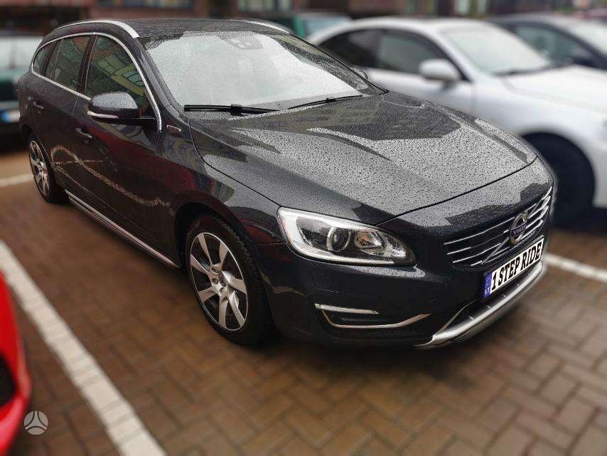 Volvo V60, Универсал