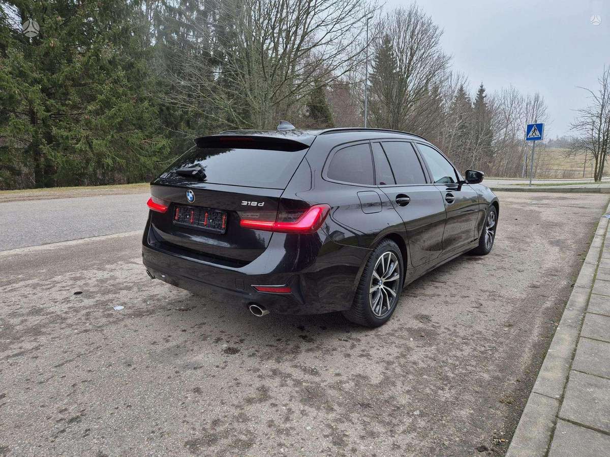 BMW 320, Универсал