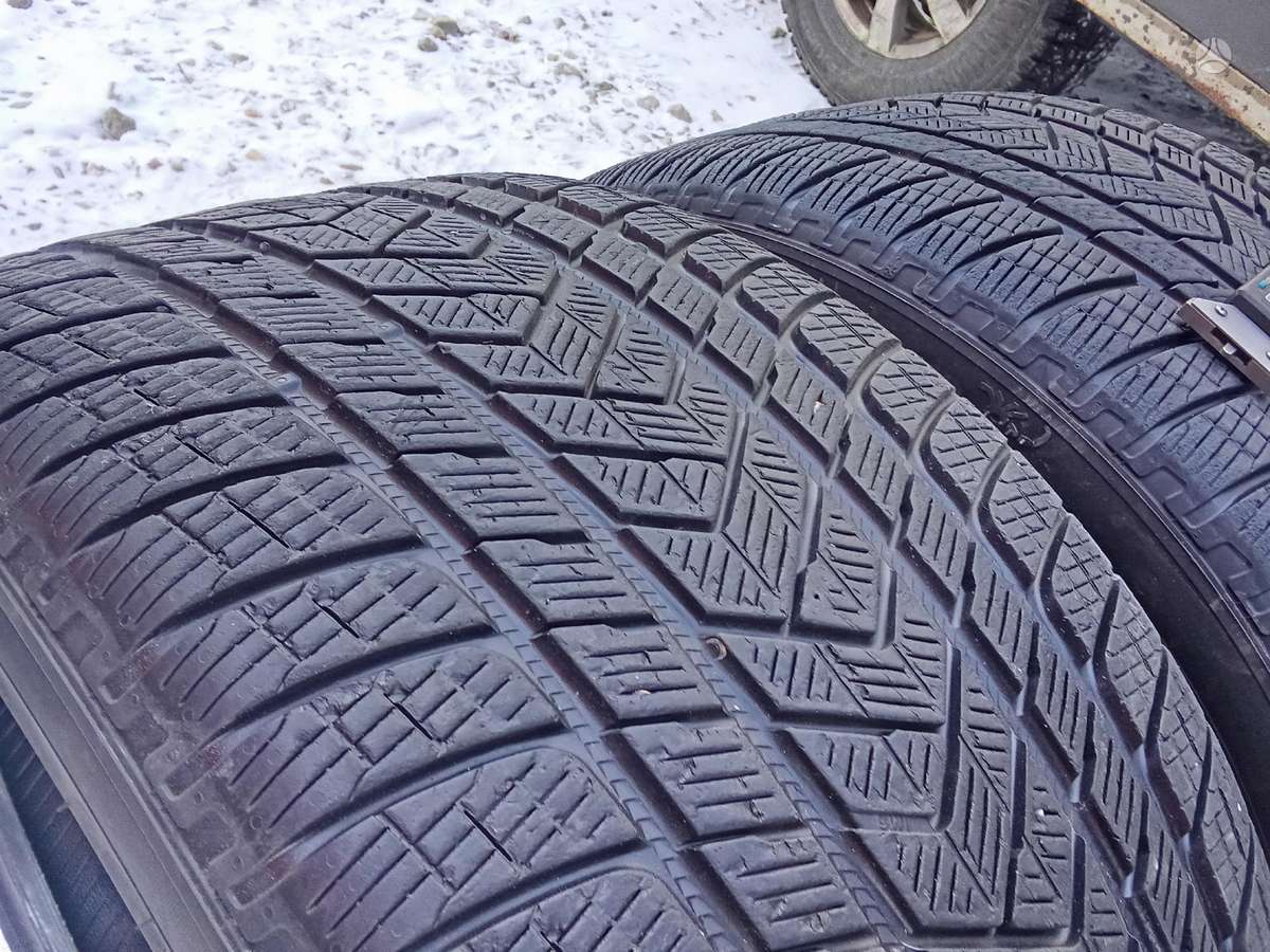 Pirelli, universalios 305/35 R21