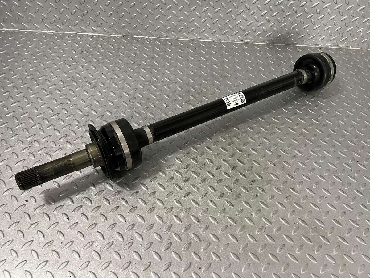BMW XM, 18305A33F28, детали шасси