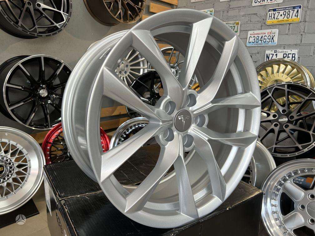 Autowheels Tesla Model 3 5552 style, light alloy, R19