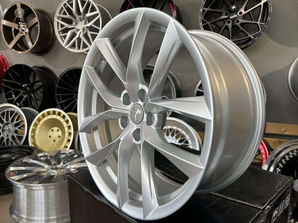 Autowheels Tesla Model 3 5552 style, light alloy, R19