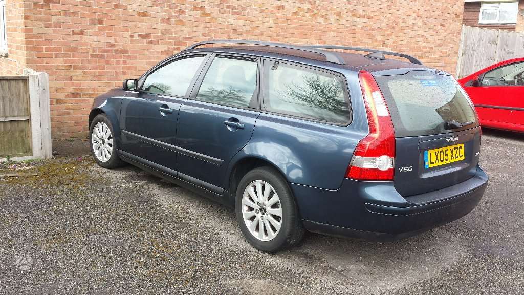 Volvo V50 по частям
