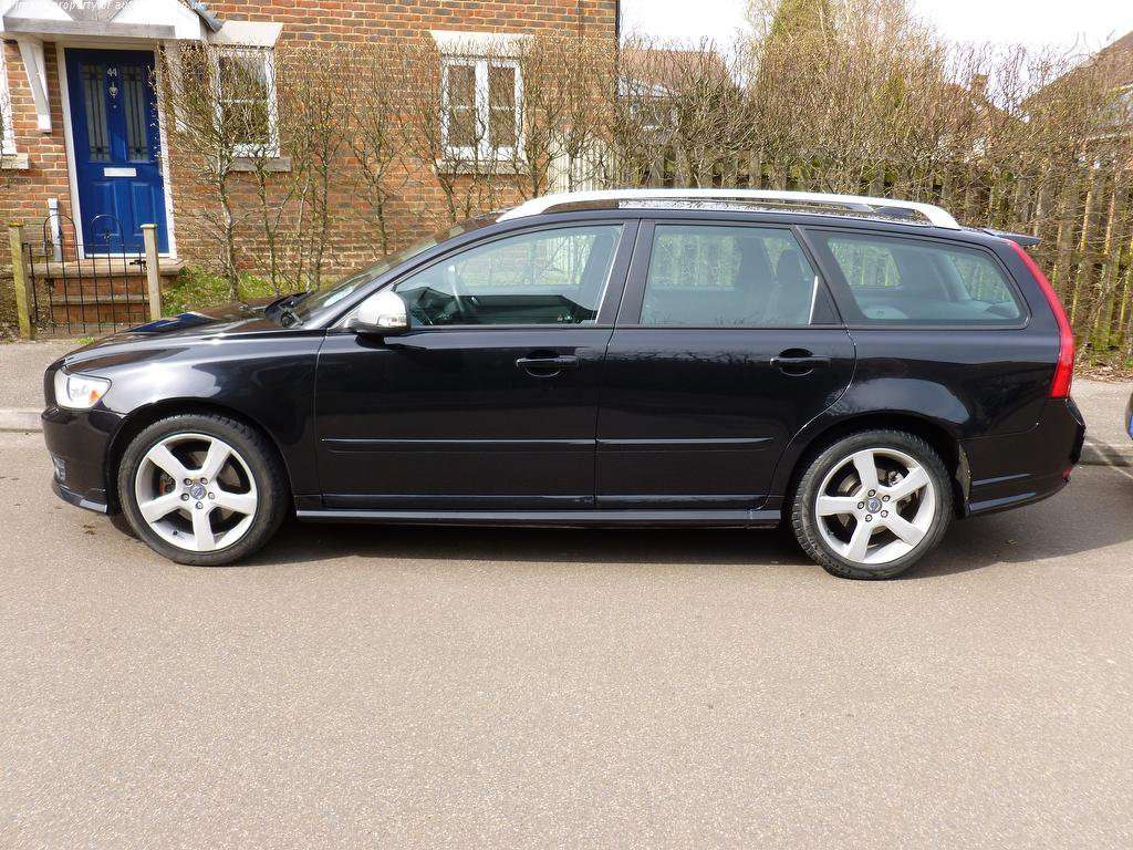 Volvo V50 for parts. D3