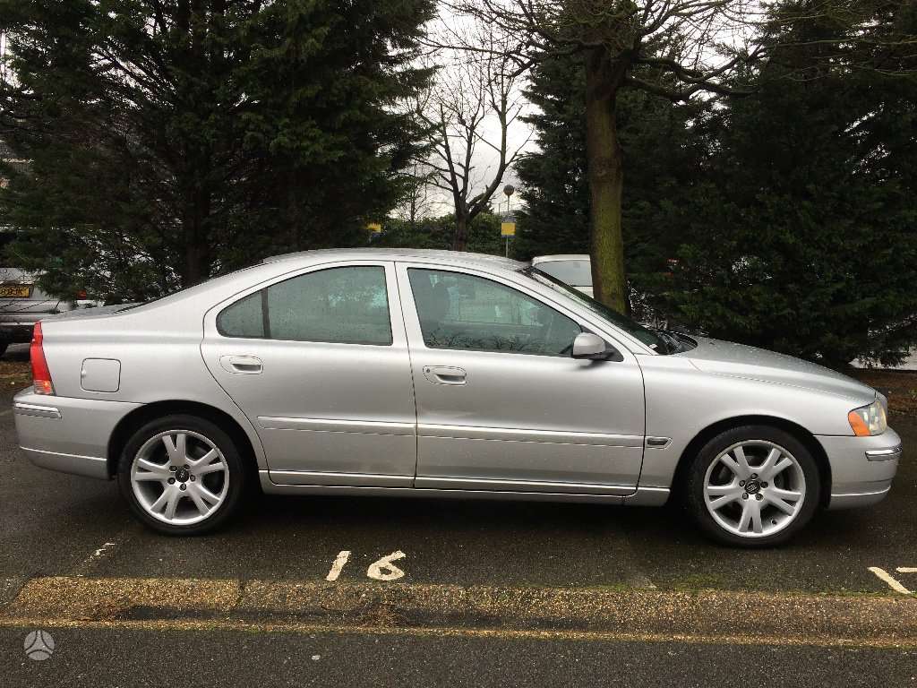 Volvo S60 rezerves daļās