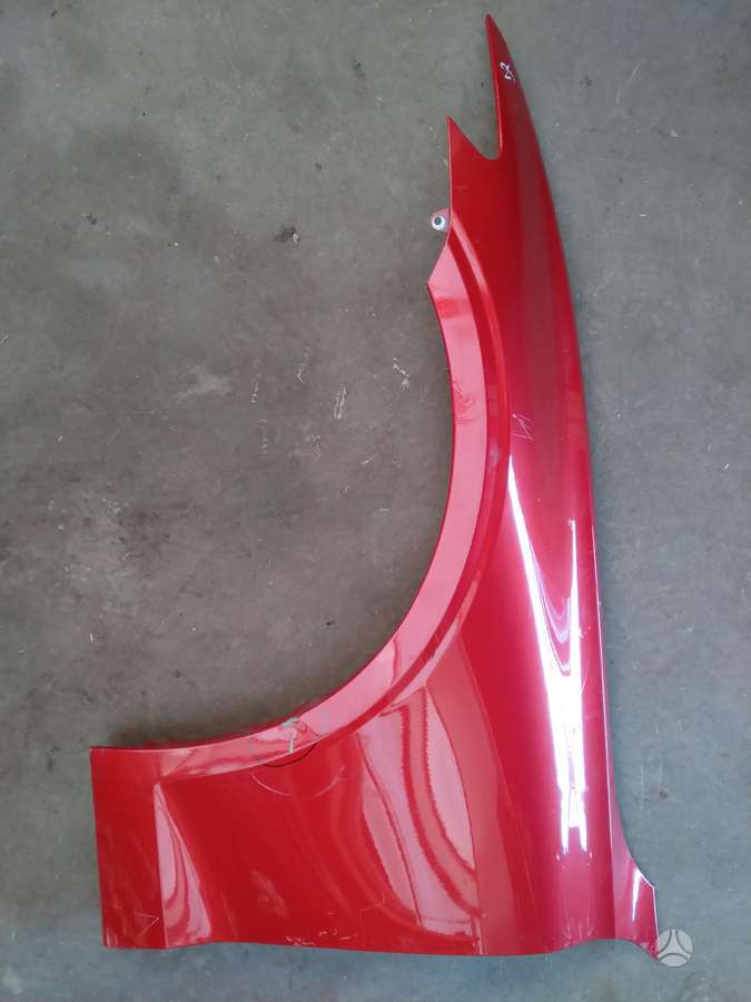 Volvo S60 bamperi, spārni
