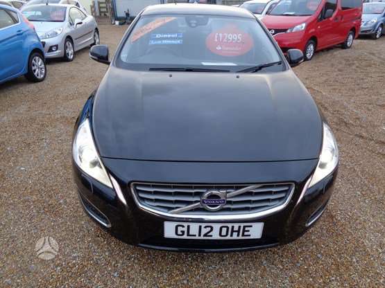 Volvo S60 dalimis. D3