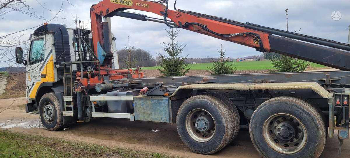 Volvo FM340, dumpers with crane