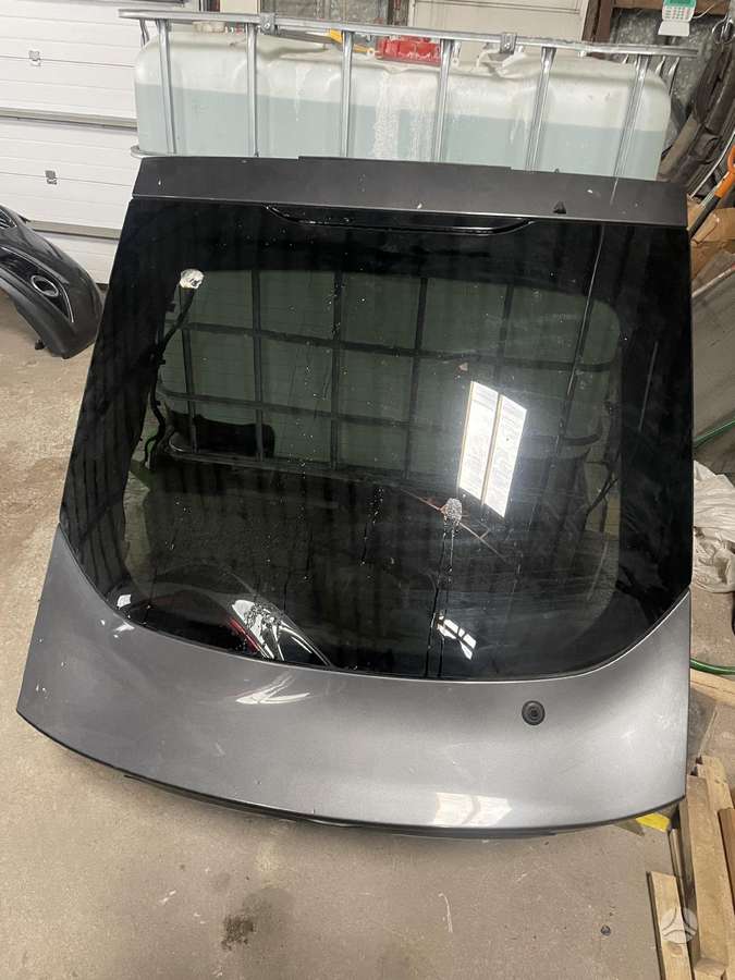 Ford Mondeo dangtis (priekinis, galinis)