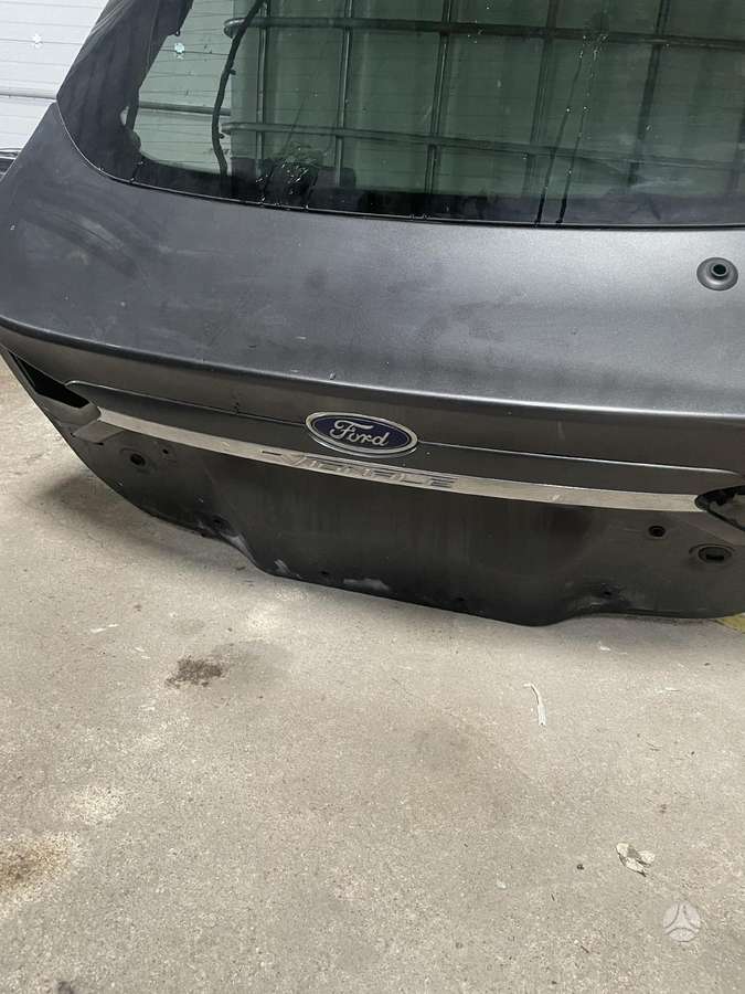 Ford Mondeo hood (front, rear)