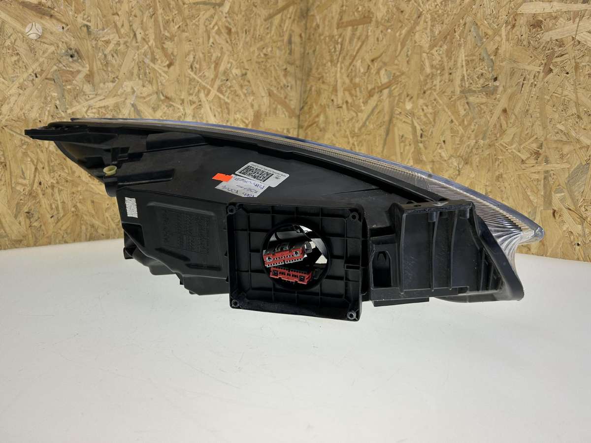 Ford Focus, MX7B13E015EB, Cen21511
