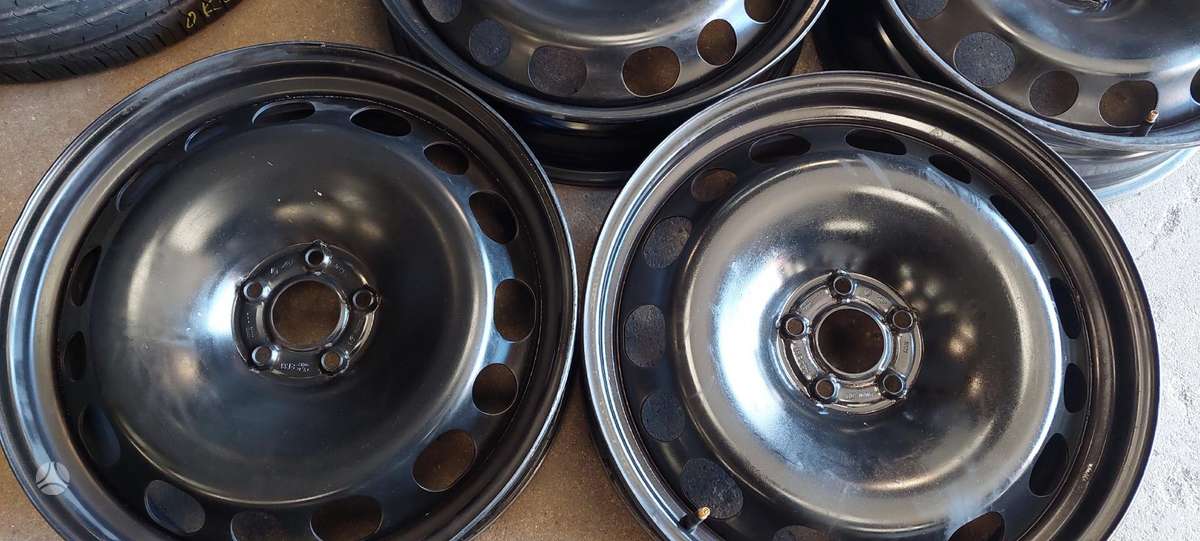 Renault, stamped steel, R20