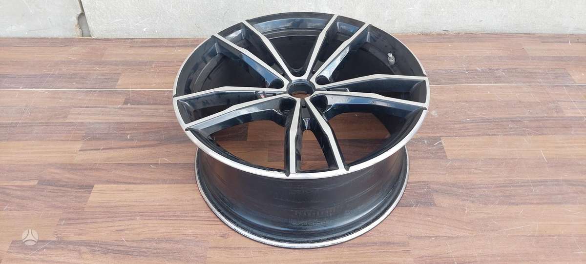BMW 3 serija, 8089892, Cen21628