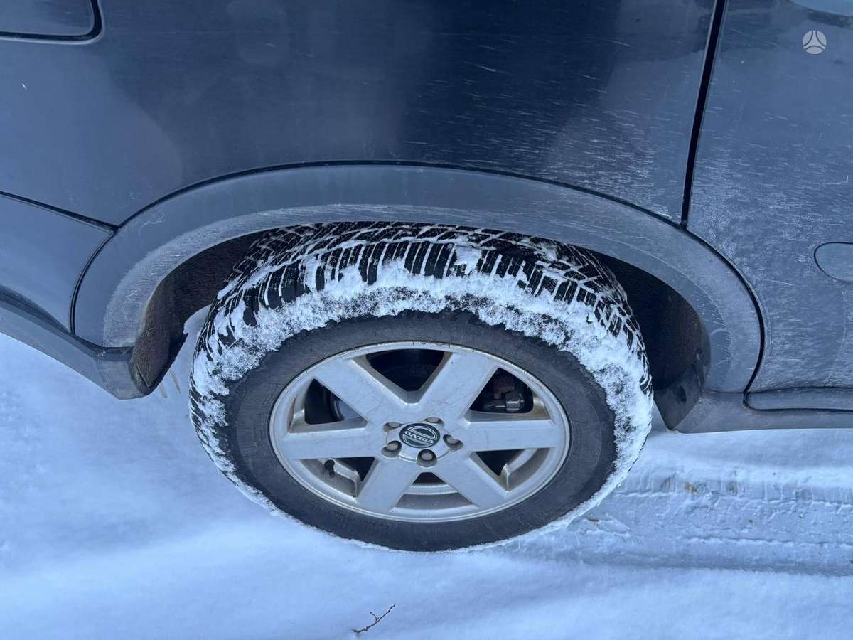 Volvo XC90 dalimis