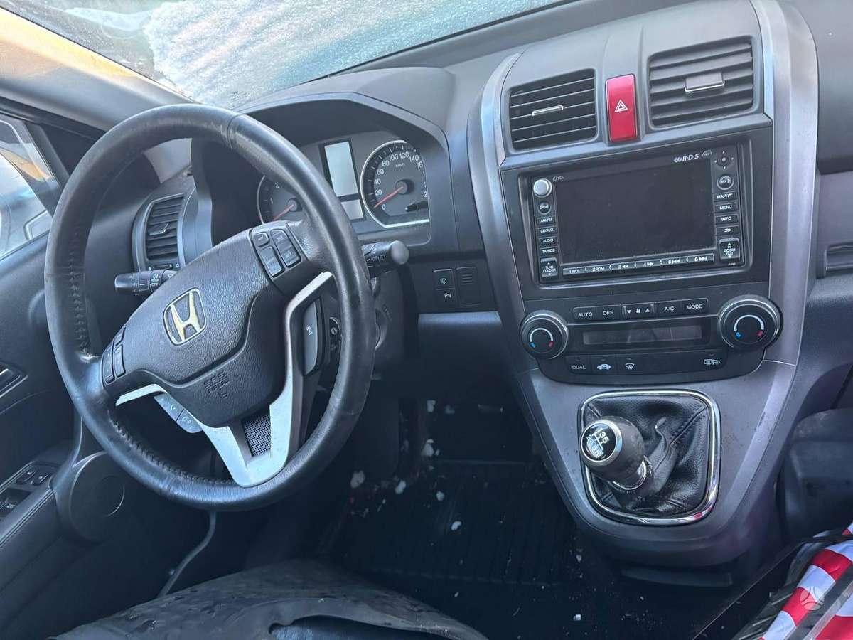 Honda CR-V rezerves daļās