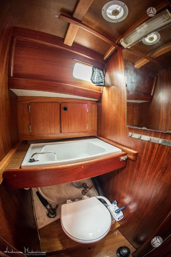 Svedija Vindo 32, keelboats