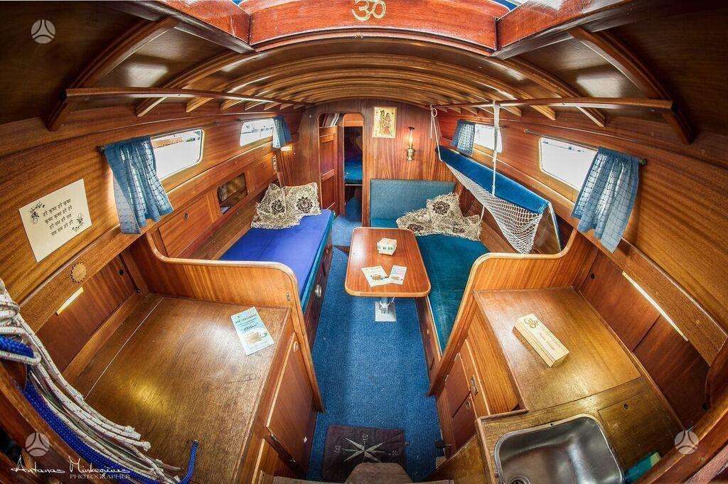 Svedija Vindo 32, keelboats